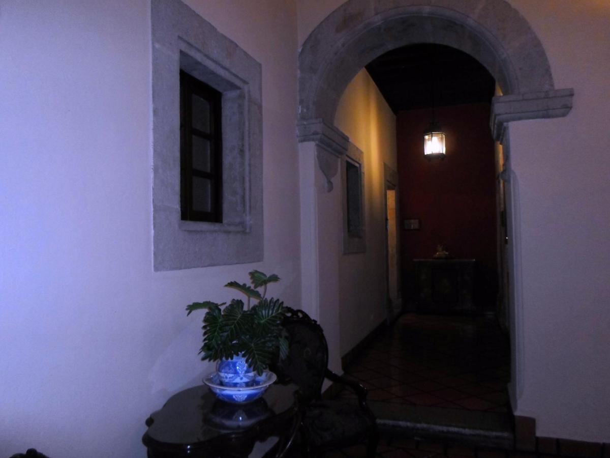 Hotel Virrey De Mendoza Morelia Esterno foto